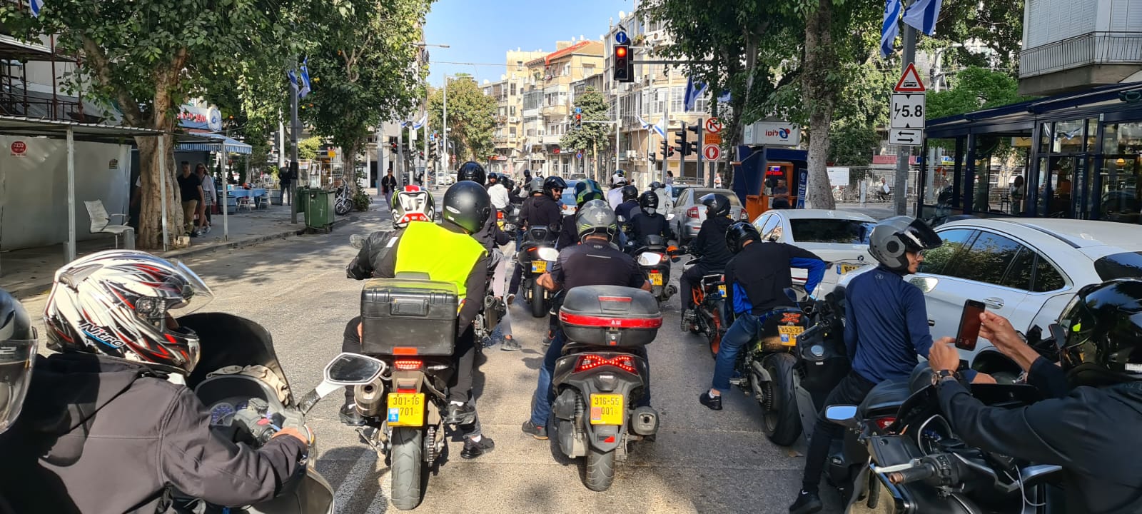 WhatsApp Image 2022-04-27 at 2.11.58 AM.jpeg